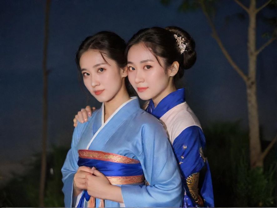 深圳夜场会所大厅一角实景图
